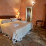 Aparthotel Castello Valenzino Antognola