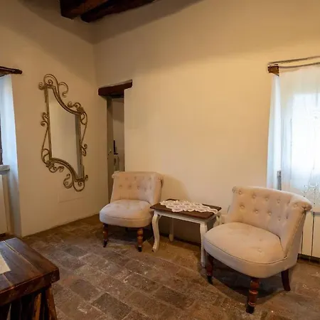 Castello Valenzino Lejlighedshotel