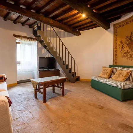 Aparthotel Castello Valenzino Antognola