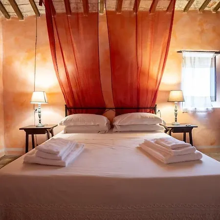 Castello Valenzino Aparthotel