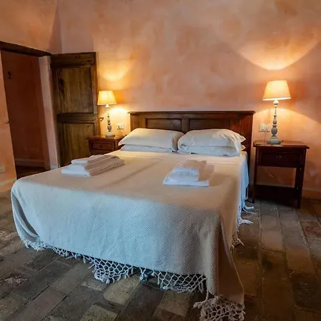 Aparthotel Castello Valenzino Antognola