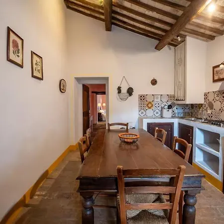 Lejlighedshotel Castello Valenzino *