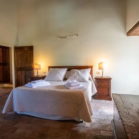 Aparthotel Castello Valenzino *