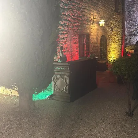 Aparthotel Castello Valenzino